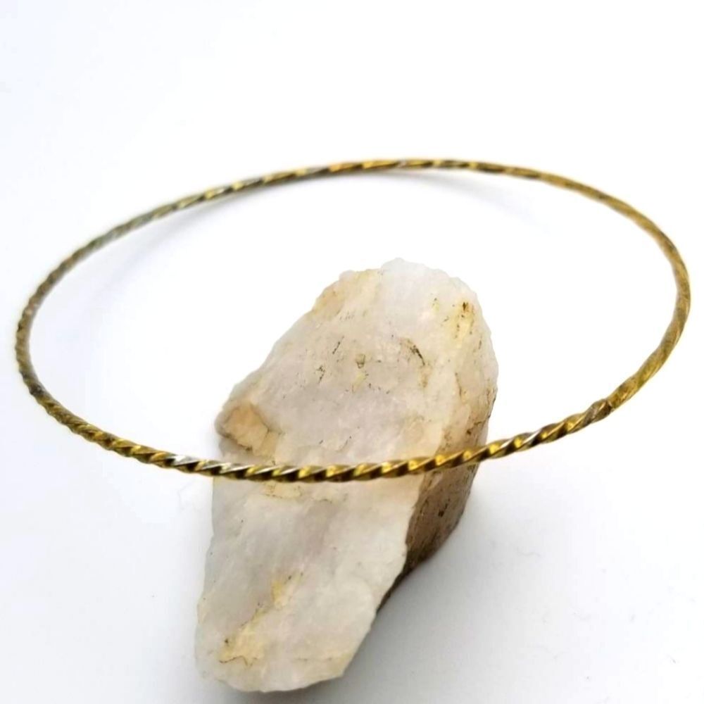 Gold tone twist shaman‎ bracelet